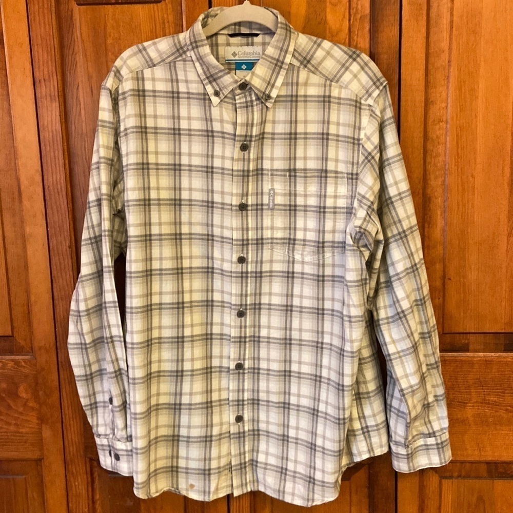 Columbia Button Down Collared Plaid Shirt